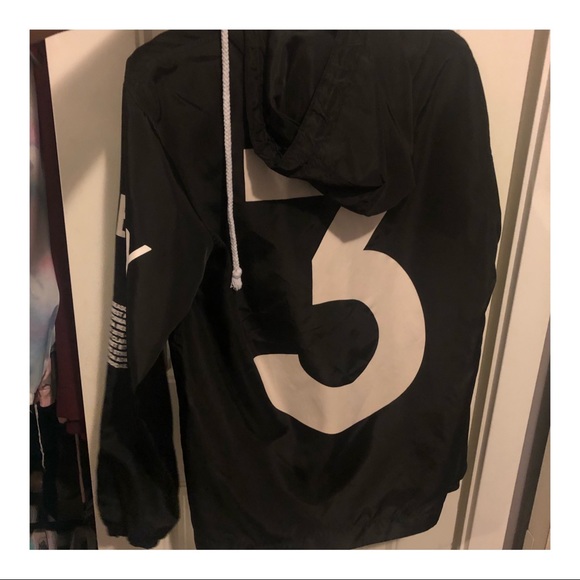 Yeezy Windbreaker - Picture 2 of 2